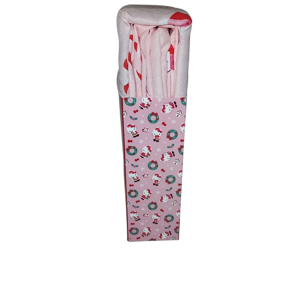 Brand New Sanrio Hello Kitty Twin Size Bed Sheet Set (3-Piece) Christmas Theme